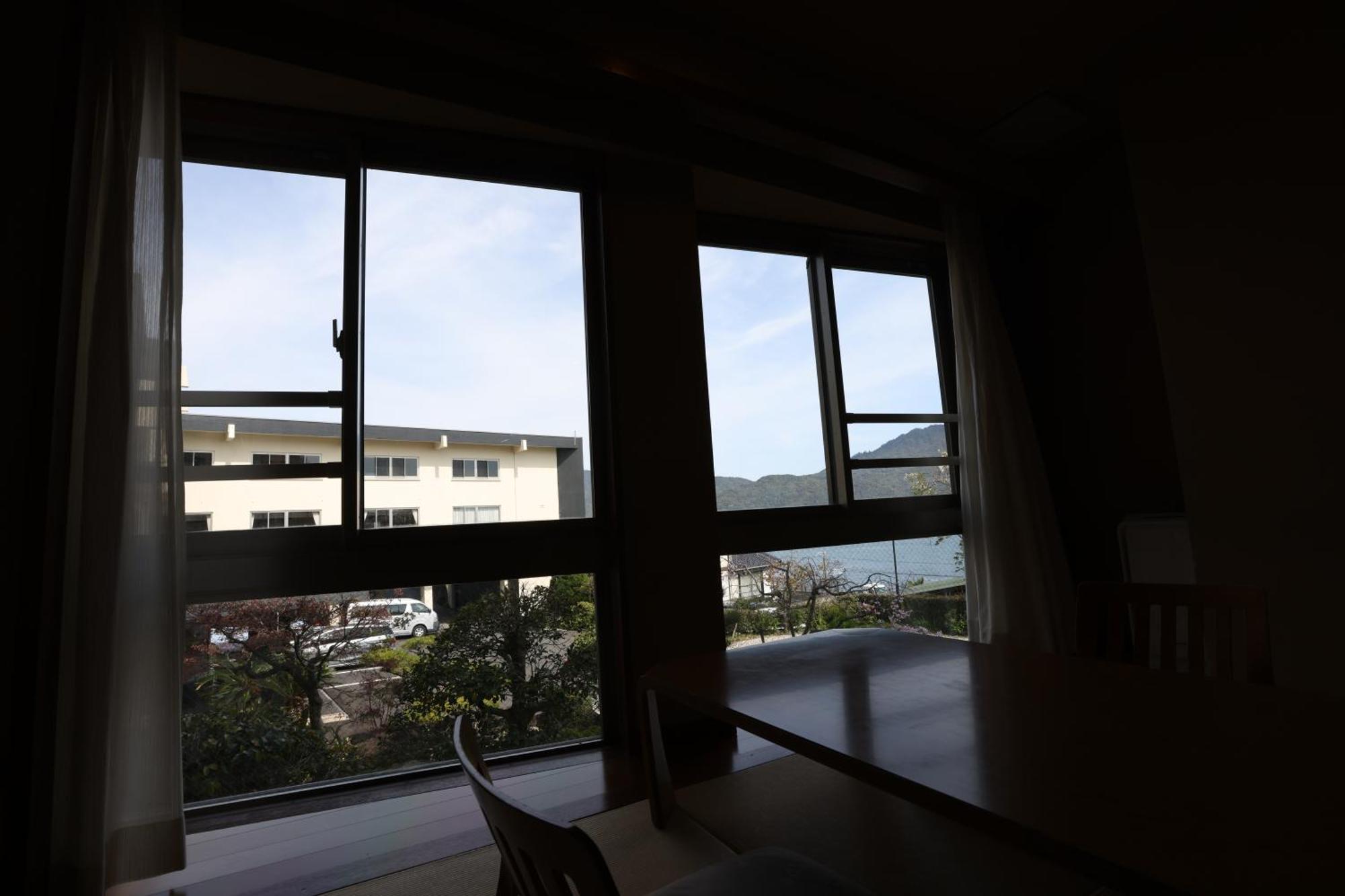 Miyahama Grand Hotel Hatsukaichi Exteriör bild